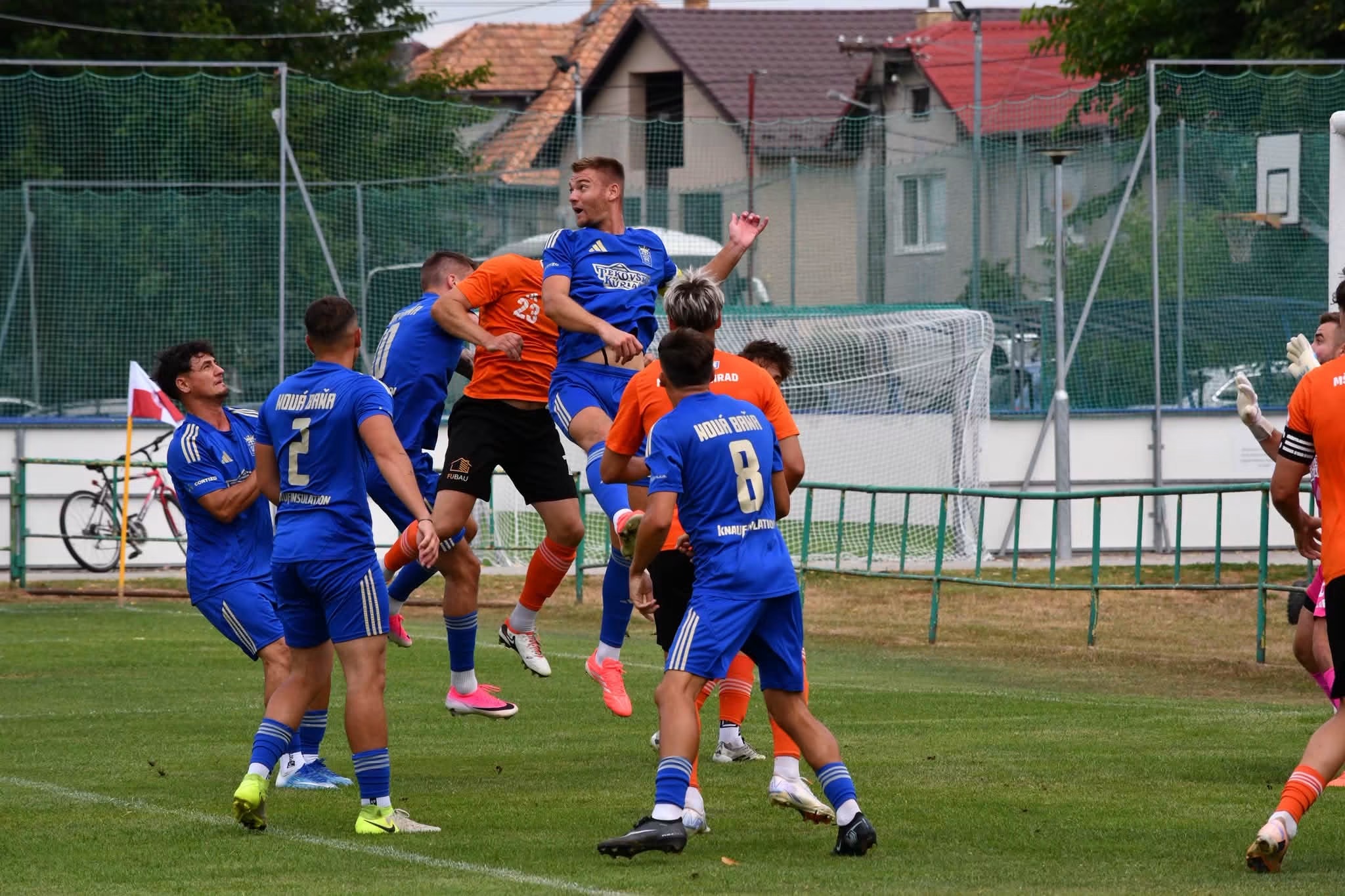 V príprave sme podľahli Lučencu